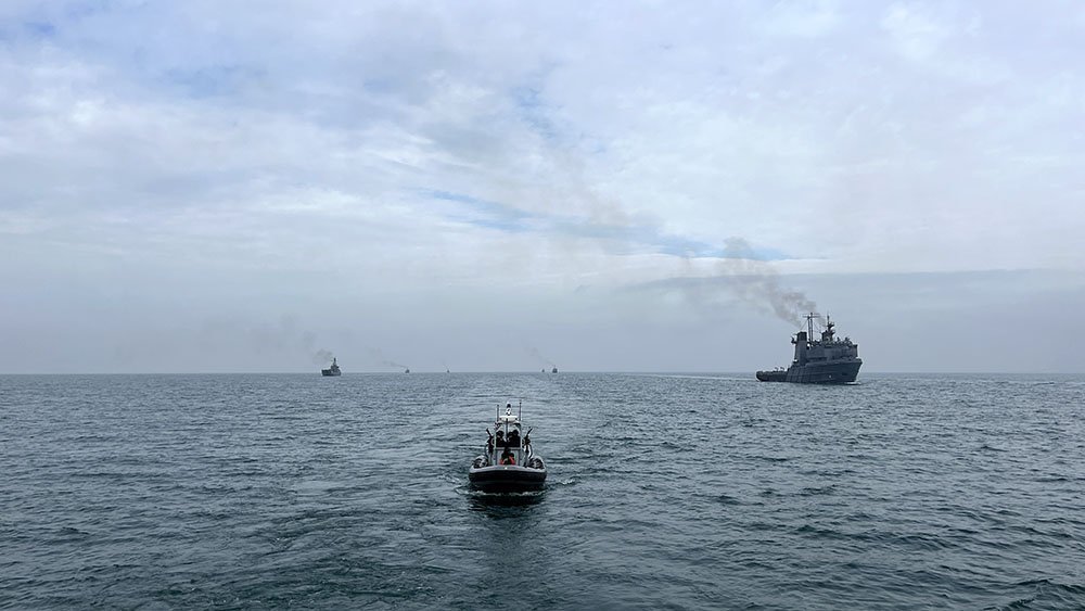 Azerbaijan holds tactical exercise of a group of combat and support ships
