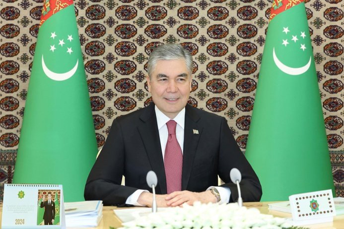 Turkmenistan ready to provide Tajikistan with electricity and gas