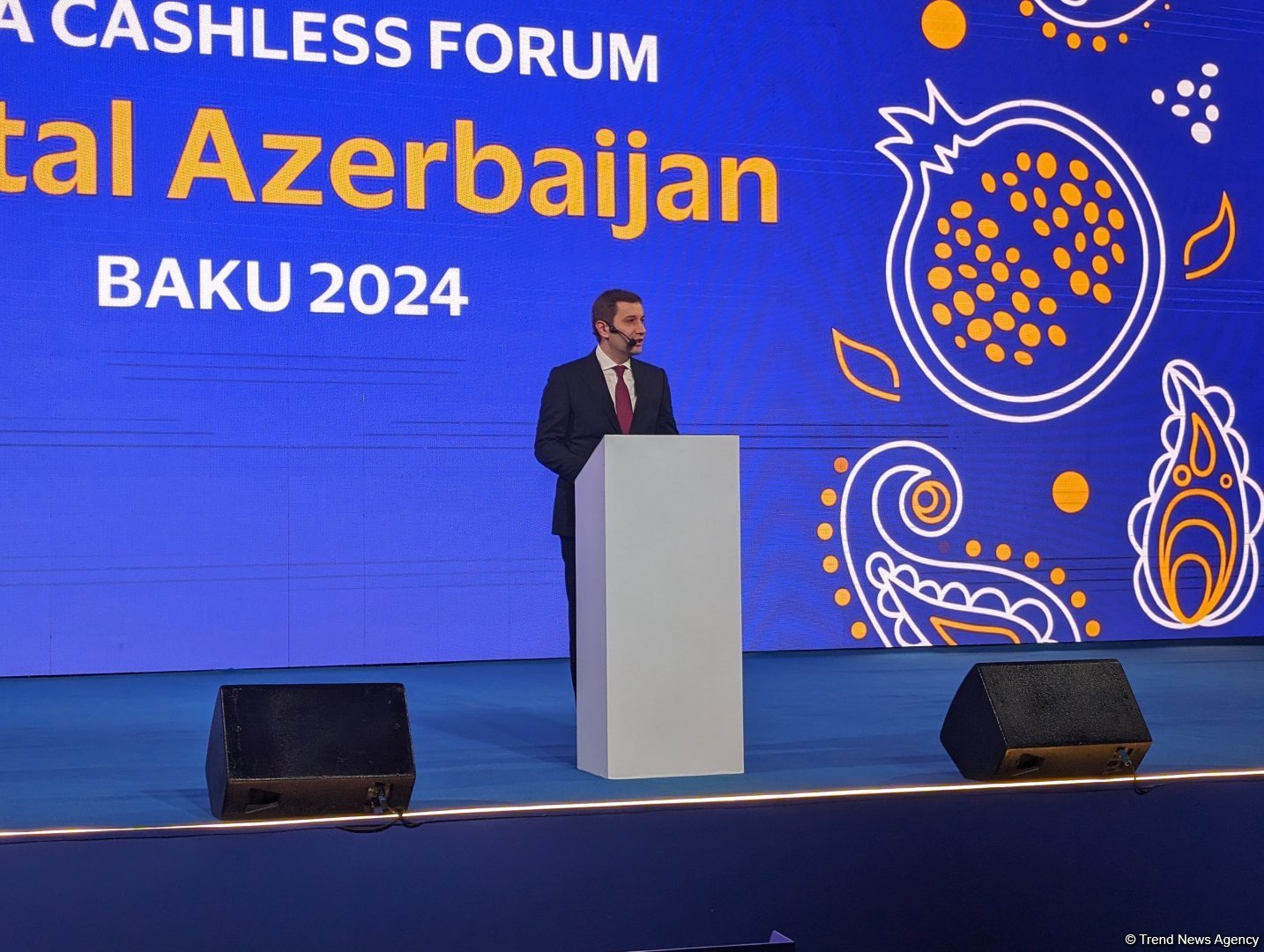 В 2023 году объем транзакций через интернет-банкинг в Азербайджане увеличился на 12% - Фарид Османов