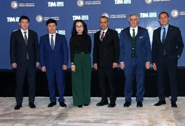 Türkiye İhracatçılar Meclisi üyesi 33 şirket, Kırgızistan'da ikili iş görüşmesi gerçekleştirdi
