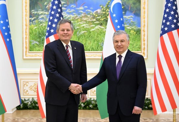 Uzbekistan, US moot international and regional matters