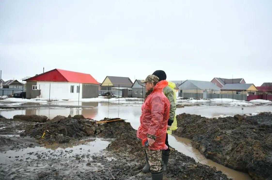 Kazakistan'da kar suyunun taşması sonucu 2 binden fazla kişi tahliye edildi