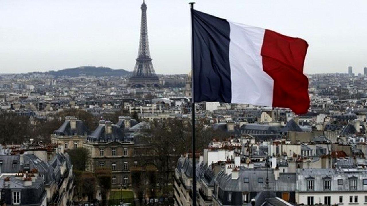 МИД Франции призвал граждан страны не посещать Иран