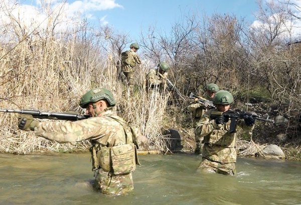 В Отдельной общевойсковой армии Азербайджана прошли очередные командно-штабные учения