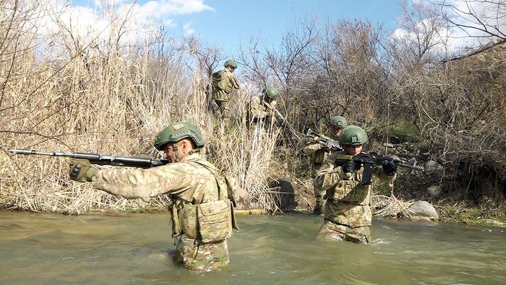 В Отдельной общевойсковой армии Азербайджана прошли очередные командно-штабные учения