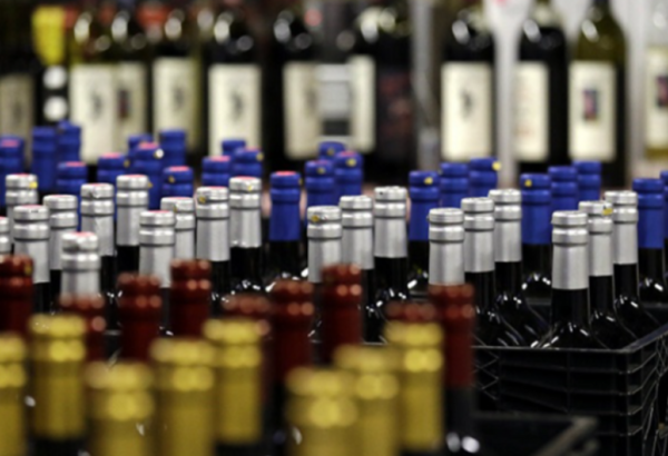 В Азербайджане устанавливаются новые условия производства или импорта алкогольных напитков