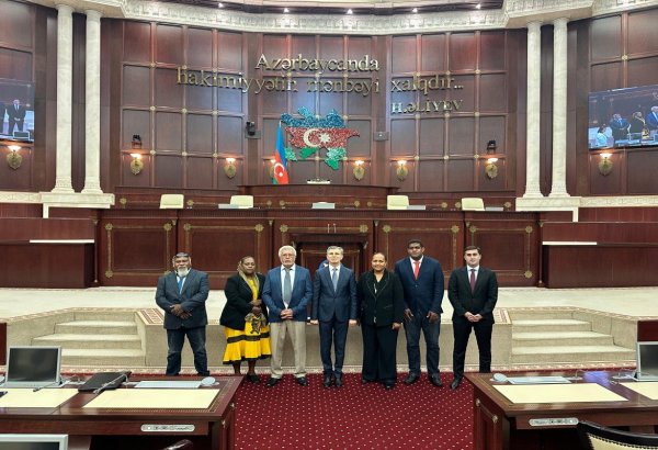 Parliament of Azerbaijan and Congress of New Caledonia sign memorandum of co-op