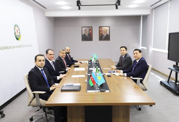 Azerbaijan, Kazakhstan go over joint investment fund projects