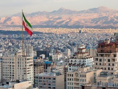 İranlı general İsfahanda heç bir dağıntının olmadığını bildirib