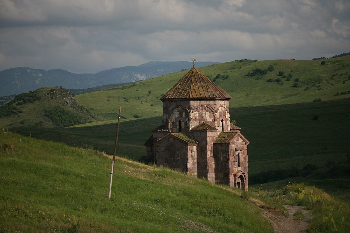 Армения начала разминирование на возвращаемых Азербайджану территорий