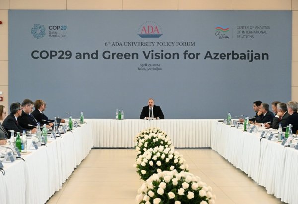 Президент Ильхам Алиев принимает участие в Международном форуме на тему «СОР29 и Зеленое видение для Азербайджана»