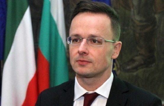 Hungarian FM heads to Azerbaijan today