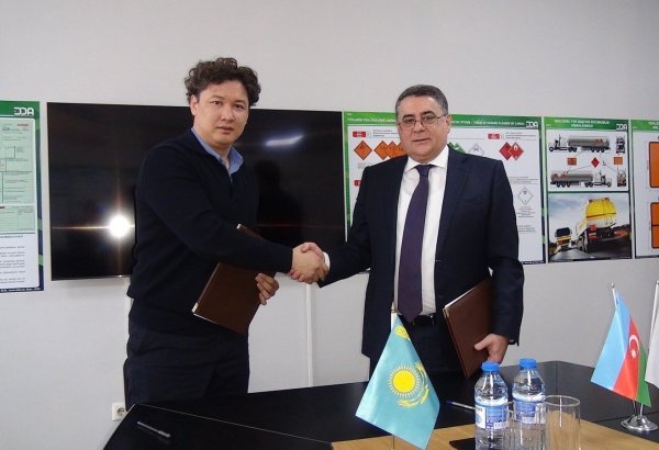 Azerbaijan, Kazakhstan sign memorandum on promoting Middle Corridor