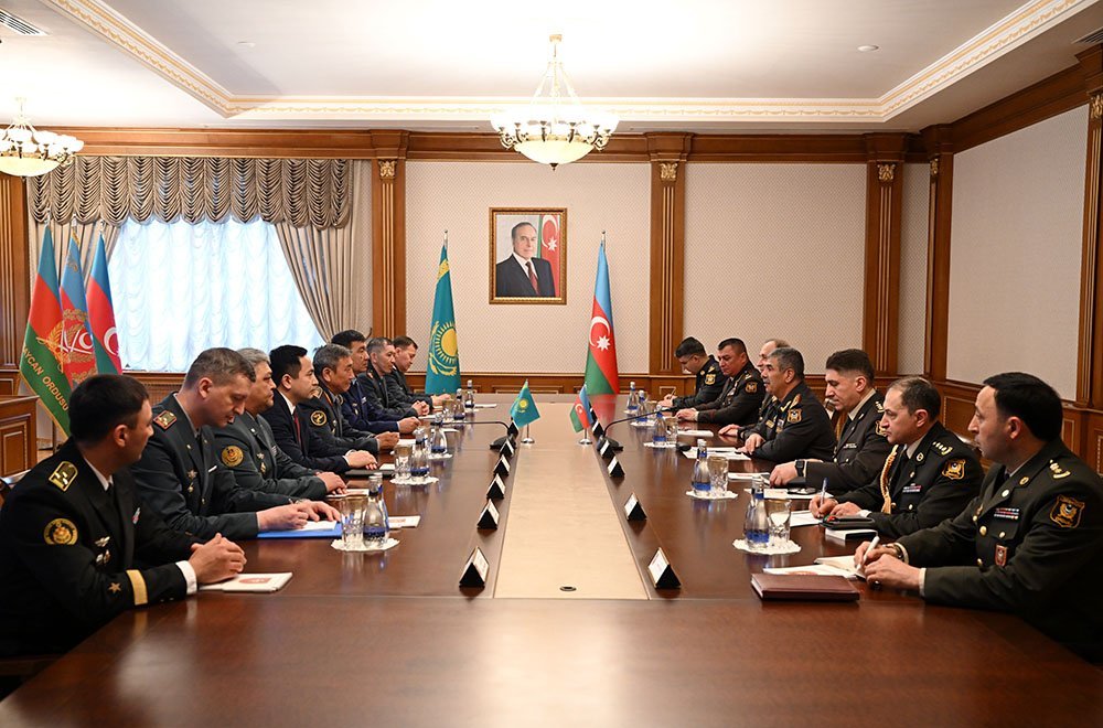 Azerbaijan and Kazakhstan view military co-op prospects