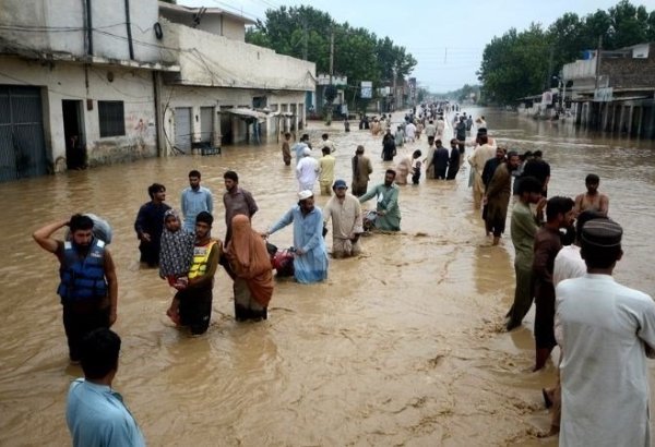Pakistanda güclü yağış səbəbindən ölənlər var