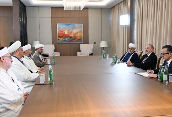 Президент Ильхам Алиев принял делегацию религиозных лидеров стран-членов и стран-наблюдателей ОТГ