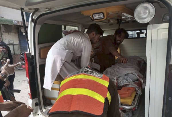 Pakistanda avtobus qəzası baş verib: 20 ölü, 21 yaralı