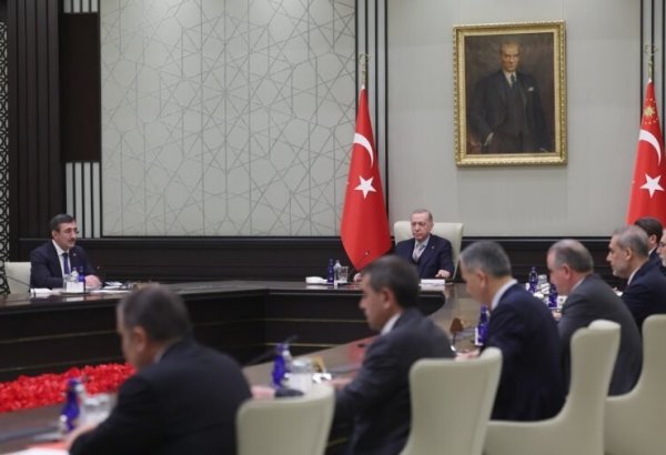 Türkiyədə Nazirlər Kabinetinin iclası keçirilir