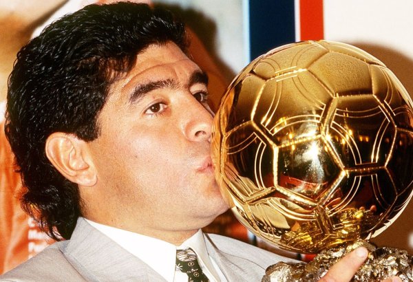 Maradonanın Qızıl topu hərraca çıxarılacaq