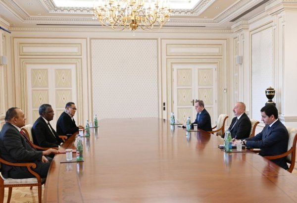 Президент Ильхам Алиев принял генерал-губернатора Тувалу, премьер-министра Тонги и министра иностранных дел Содружества Багамских островов