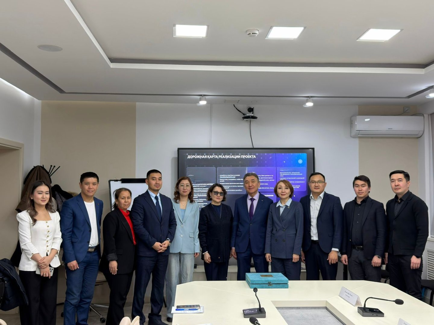 Türk Mədəniyyəti və İrsi Fondunun prezidenti ilə Astana Beynəlxalq Universitetinin prezidenti, eləcə də Astana HUB və NITEC QSC qurumlarının nümayəndələri arasında görüş keçirilib